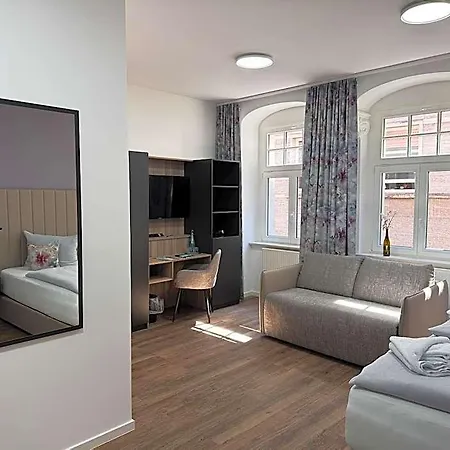 Hey! Halle - Dein Stadthotel Hotel *