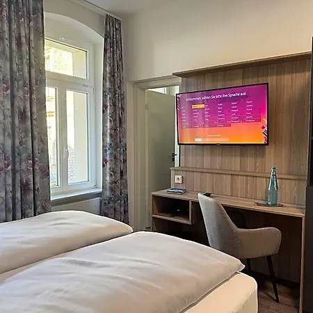 Hotel Hey! Halle - Dein Stadthotel *