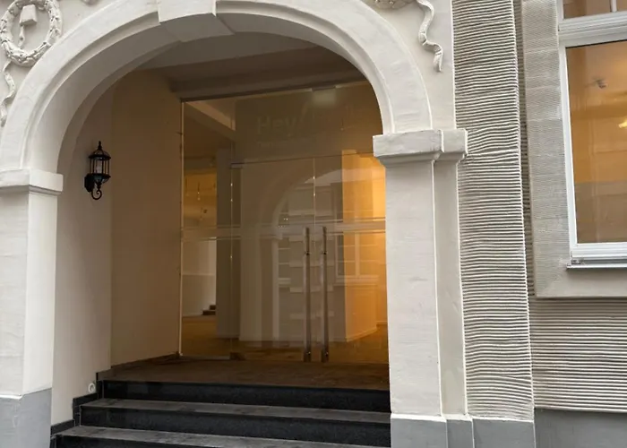 ホテル Hey! Halle - Dein Stadthotel