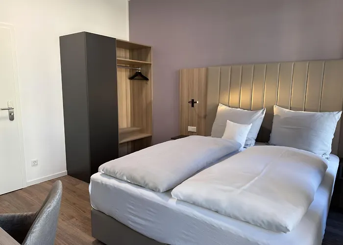 Hey! Halle - Dein Stadthotel 酒店 *