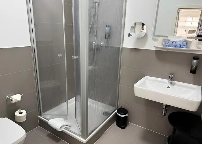 Hey! Halle - Dein Stadthotel ホテル